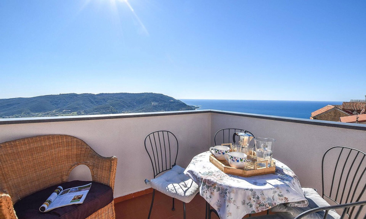Castellabate Historic Centre Apartment | 2 bedroom nice apartment in Castellabate
