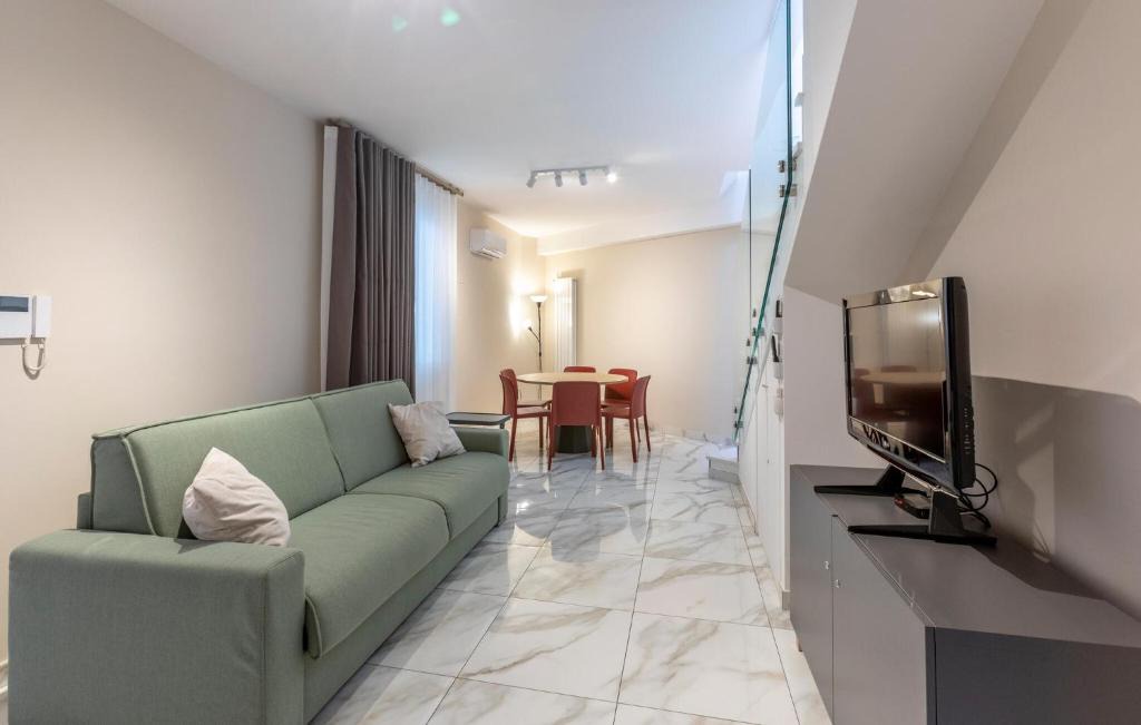 Boscoreale Apartment | 2 Bedroom Nice Apartment In Boscoreale