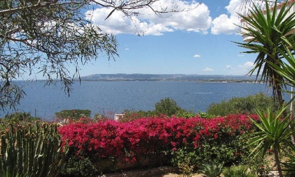 Plemmirio House | a perfect spot for snorkeling and swimming in a sea park, Siracusa