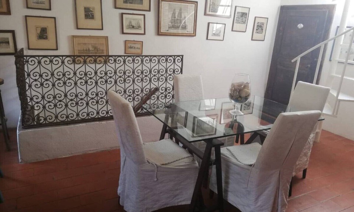 Caldana House | A terrace over the Maremma