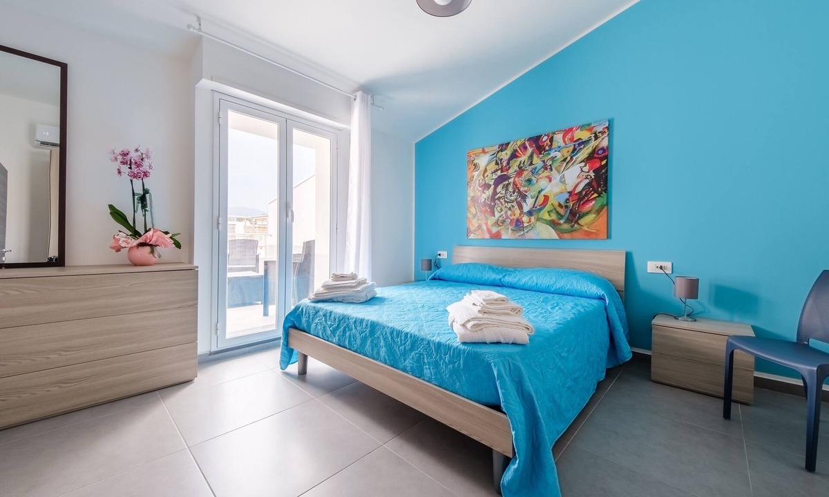 Valdina House | Alba's Home - Kandinsky vacation rental with private terrace, Wi-Fi, and air conditioning