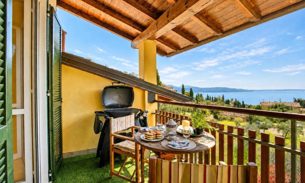 Gardone Riviera Apartment | Alice Suite Terrace, lake view & Park, Gardone Riviera, Italy