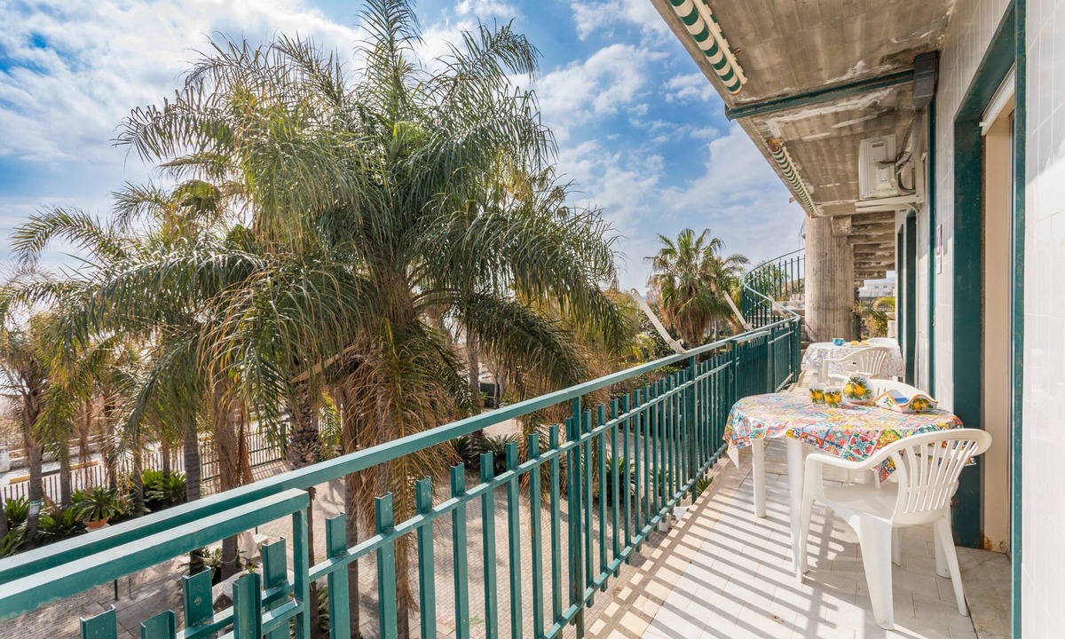 Fondachello Apartment | Apartment 'I Ciottoli Dello Ionio - Apt 15' with sea view, shared terrace and balcony