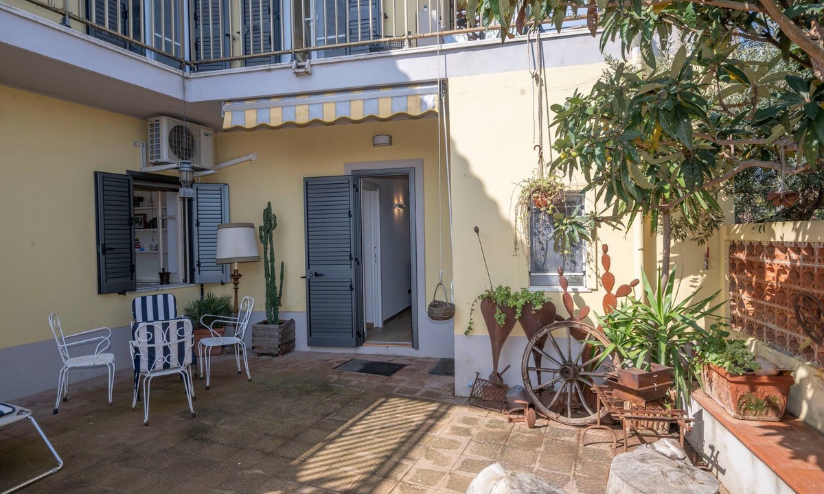 Province of Messina Apartment | Apartment 'Vanedda di Mari - Casa Nespolo' with Shared Terrace, Wi-Fi and Air Conditioning
