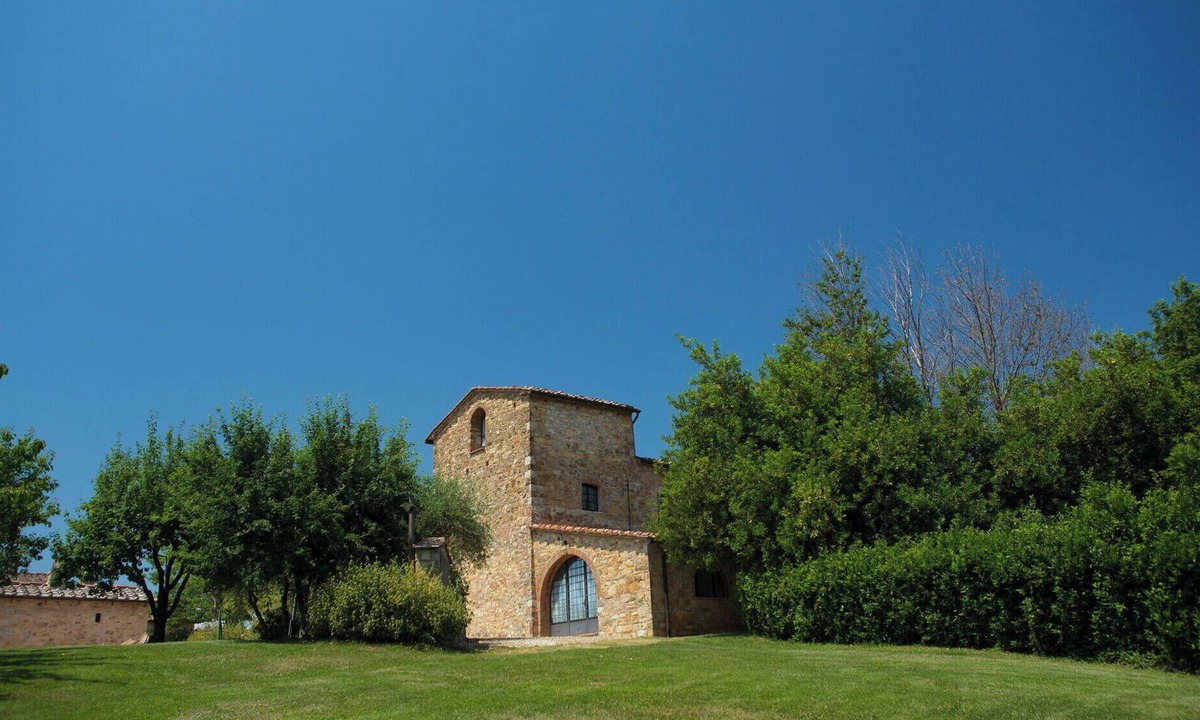 Tavarnelle Val di Pesa House | Apartment with pool, A/C, WIFI, TV, patio, pets allowed, panoramic view, close to Greve In Chianti