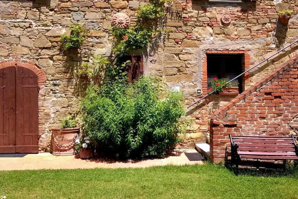 Marciano della Chiana Apartment | Appartamento in Agriturismo & Piscina panoramica