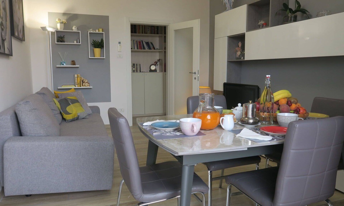 Fossolo Apartment | Beautiful apartment for 4 people with WIFI, A/C, TV and balcony