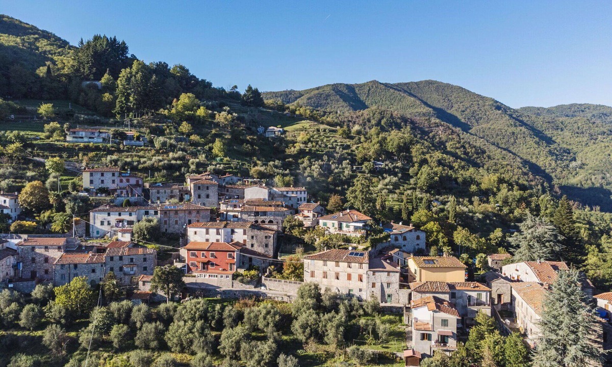 Gello House | Beautiful villa for 6 people with WIFI, private pool, TV and patio