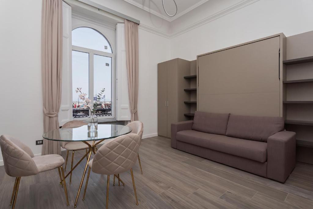 Mergellina Apartment | Blue Horizon Apartment By Dimorra