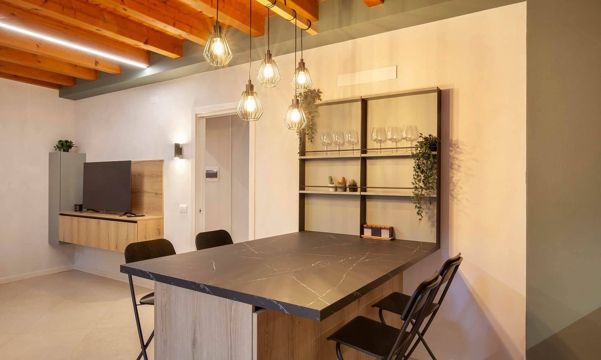 Calmasino Apartment | Bohemia Apartment
