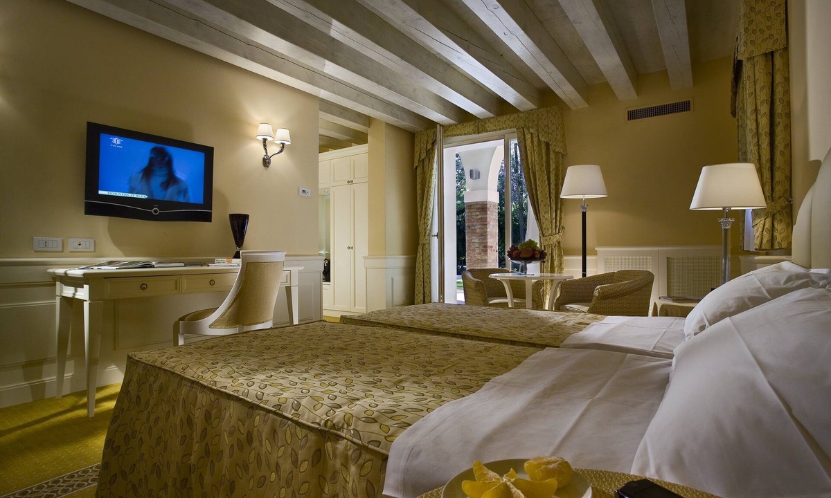 Bertipaglia Hotel | Ca' Mura' Hotel