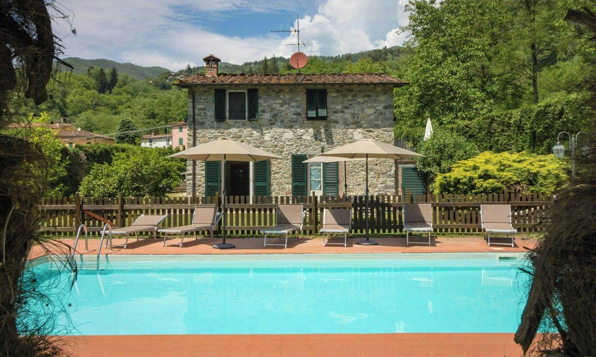 Pescaglia House | Charming stone house near Lucca and Garfagnana