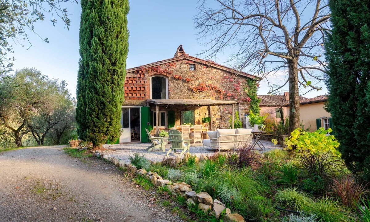 San Michele di Moriano Villa | Cosy 3 Bedroom Farmhouse on the Hills of Lucca