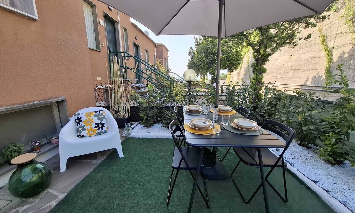 Agropoli Apartment | Cozy apartment with spectacular views of the gulf and Capri.