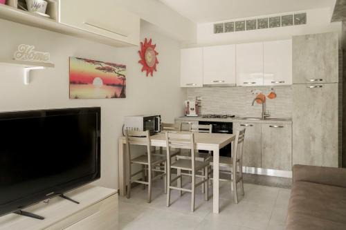 Agropoli Apartment | De Rosa Home Appartamento 4 posti letto, vicino al centro e al mare, con terrazza, aria condizionata, parcheggio privato e wifi