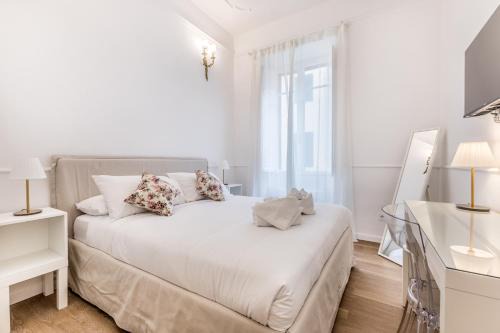 Nomentano Apartment | Elegant 3-bedroom apartment near the Metro