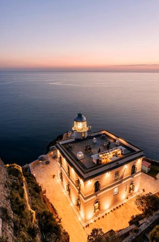 Panza Hotel | Faro Punta Imperatore