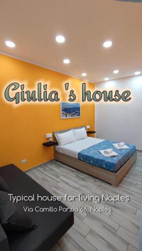 Naples City Centre Apartment | Giulia's House