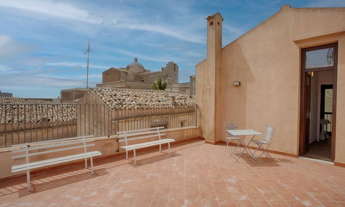Erice Apartment | GuestHost - Erice's Lovely Apartment with Balcony and Terrace
