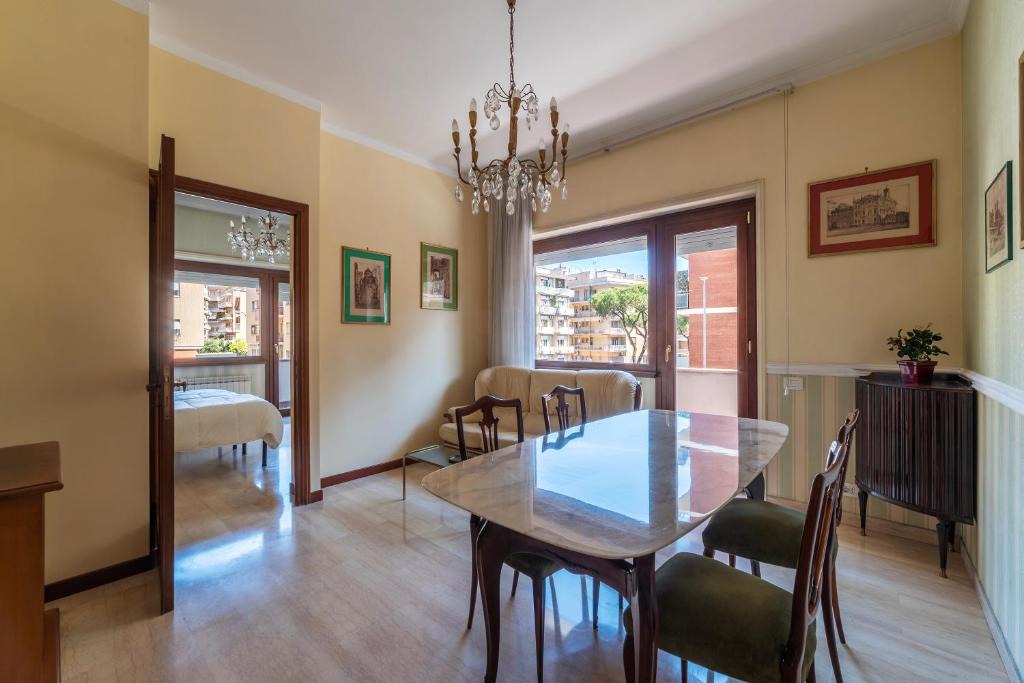 Quartiere XIII Aurelio Apartment | GuestHost - Villa Pamphili & Vaticano Cozy Apartment