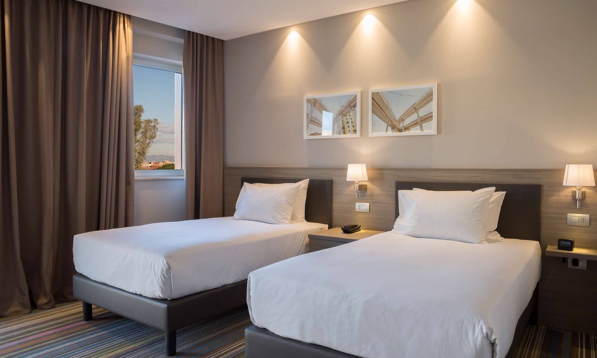 Zona XII Torre Spaccata Hotel | Hampton by Hilton Rome East