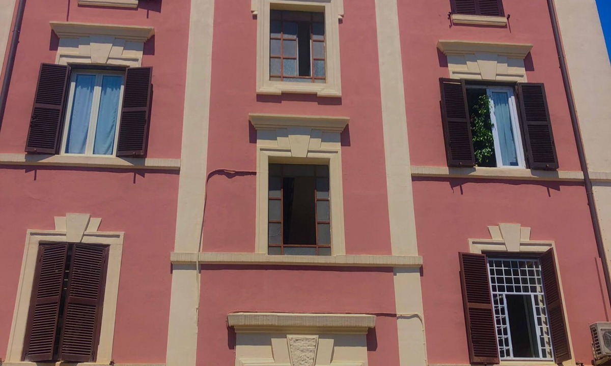 Aurelio Apartment | Historic 1930s house Vatican proximity in well-serviced neighborhood