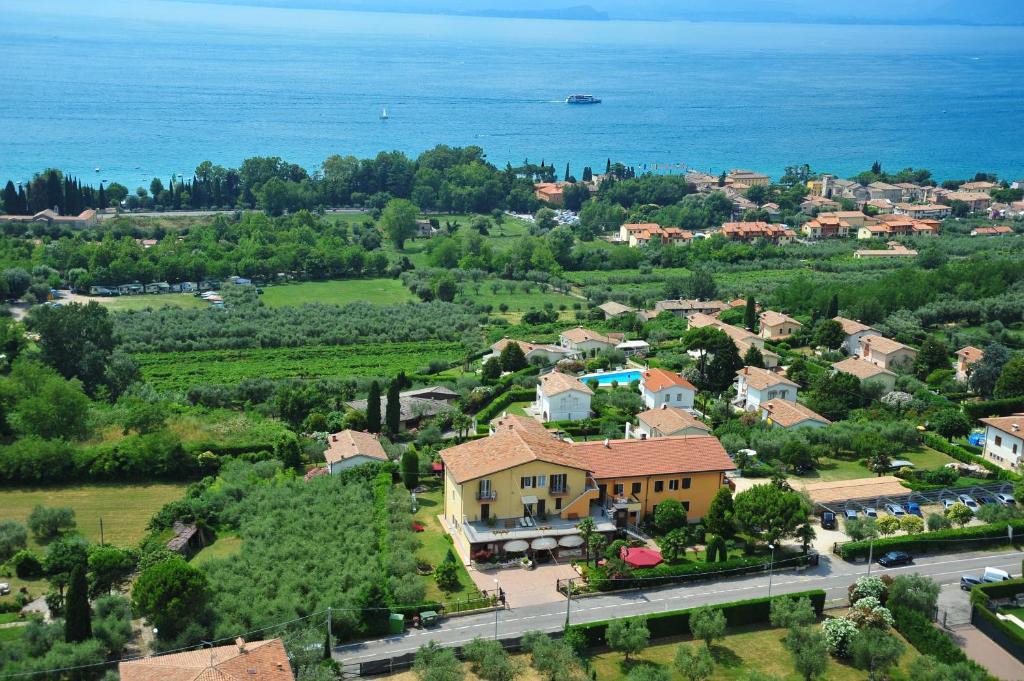 Cisano Hotel | Hotel Panoramica
