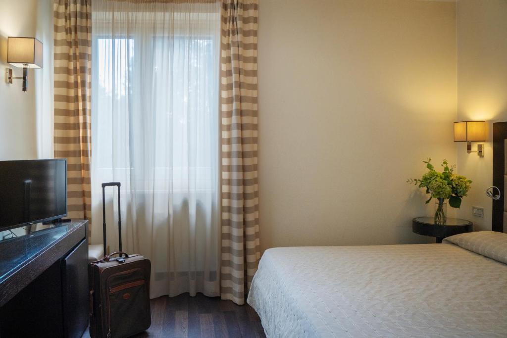 Camilluccia Hotel | Hotel Villa Maria Regina