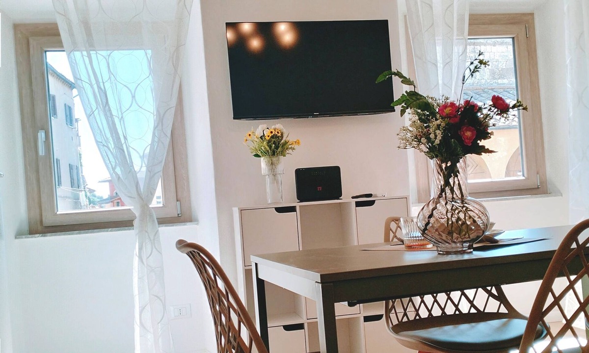 Volterra Apartment | Il Pettirosso - Cozy apartment just a 5-minute walk from the center.
