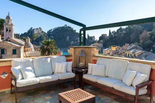 Portofino Apartment | JOIVY Charming 2-Bedroom Apartment with Sea View Terrace in Portofino