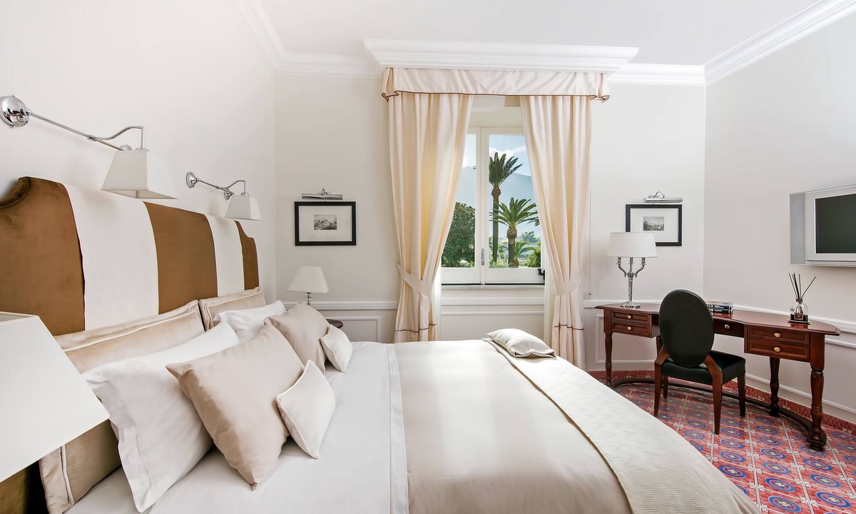 Castellammare di Stabia Hotel | La Medusa Dimora di Charme