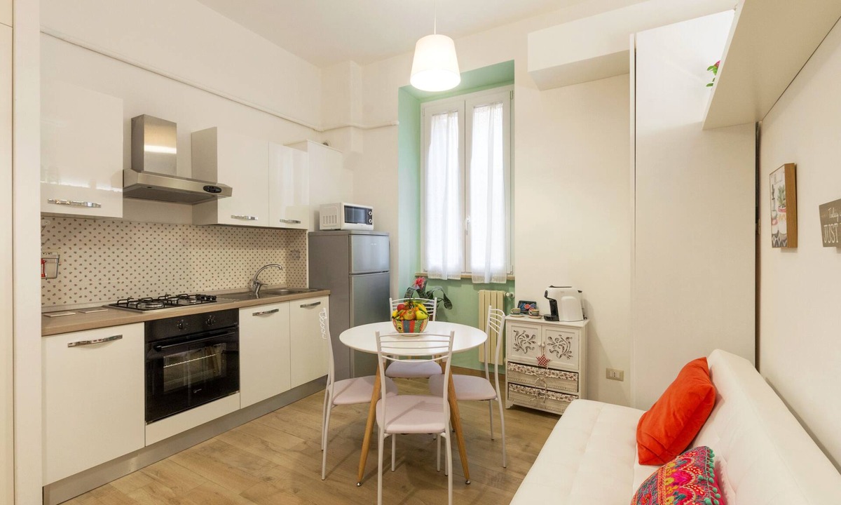 Celio Apartment | La Romantica at the Colosseum, holidays apartment in the "Ancient Rome".
