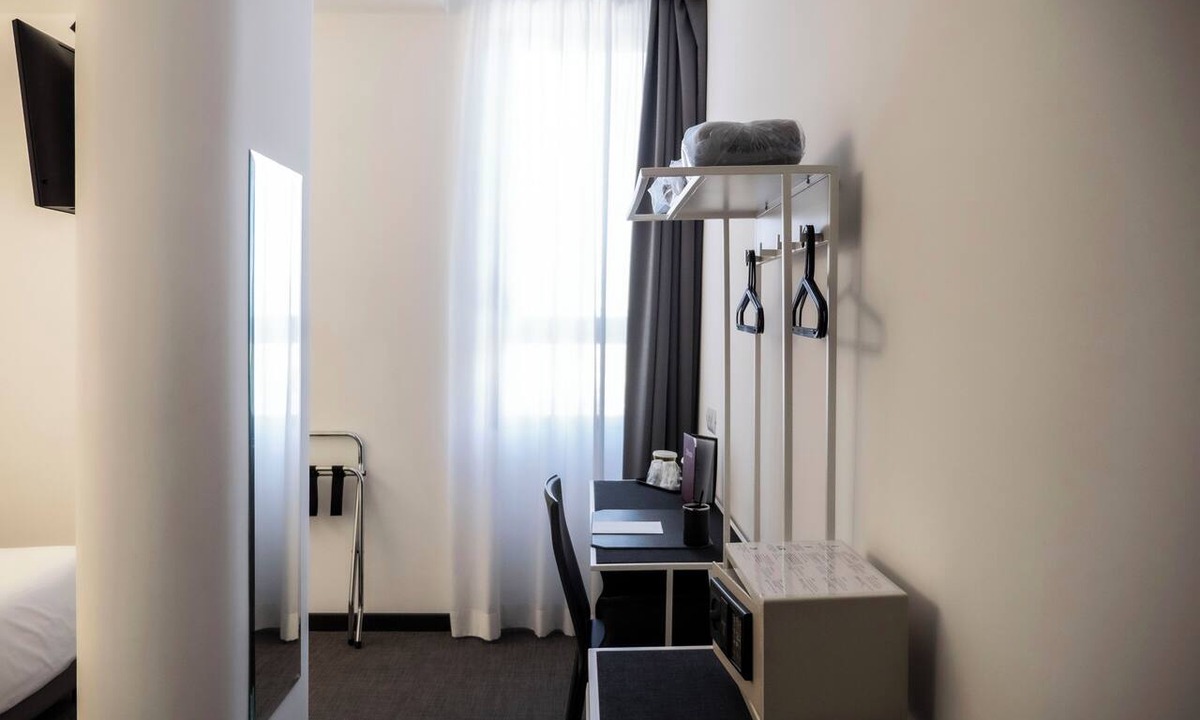 Zona VII Tor Cervara Hotel | LOTO BUSINESS HOTEL
