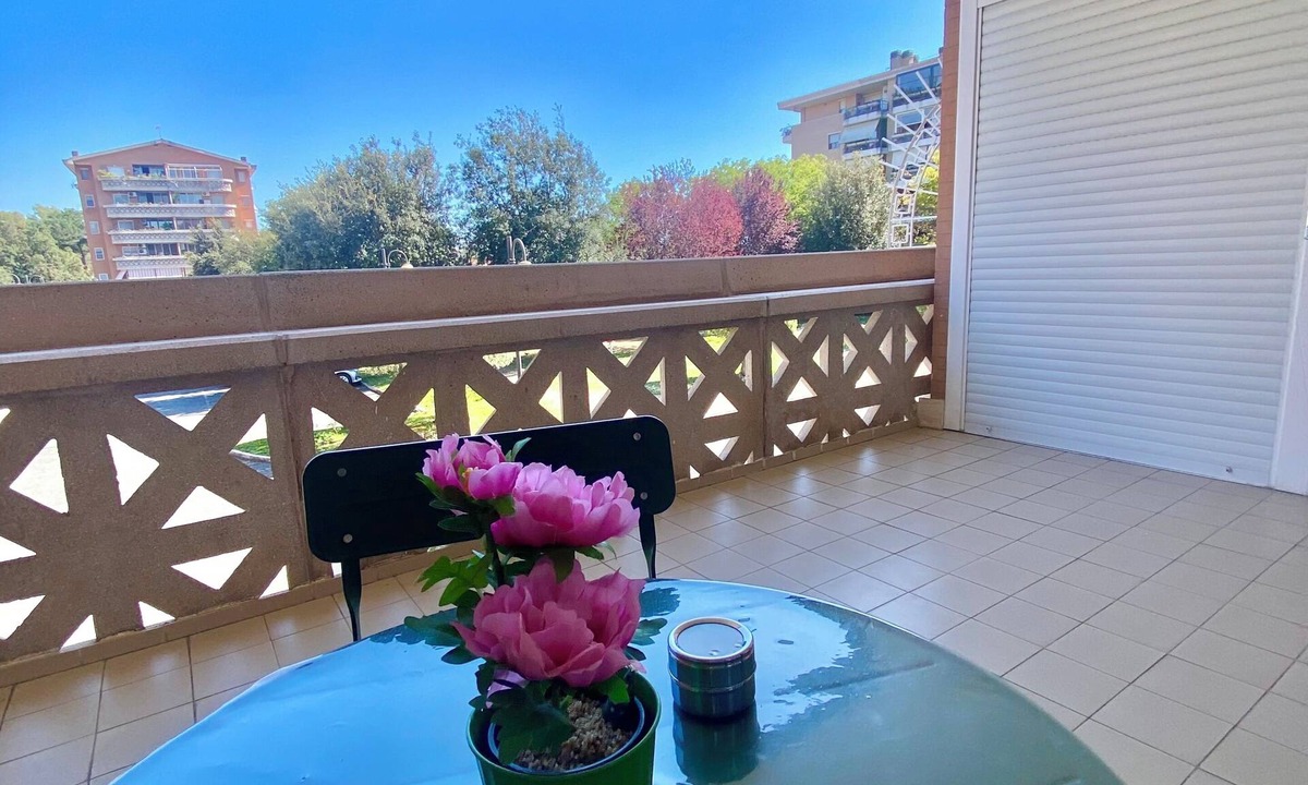 Aurelio Apartment | Luigina Home, near Metro Line An and the Vatican, with a private terrace