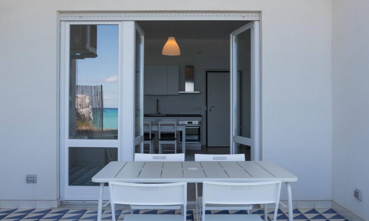 Capo d'Orlando Apartment | Maresia Apartment - terrace by the sea and direct access to the beach
