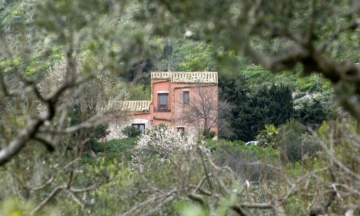 Valderice House | Marotta Chalet, on the slopes of Erice