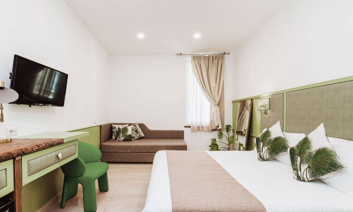 Sorrento City Centre House | Modern & Elegant Suite in the heart of Sorrento