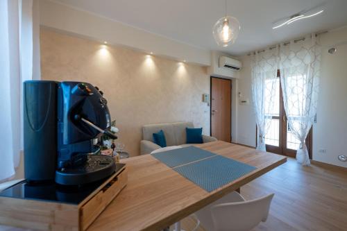 Lancusi House | MonicaHouse