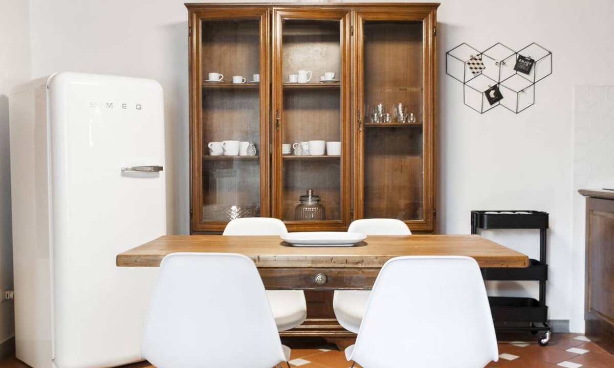 Sant' Ambrogio Apartment | Newly renovated apartment in contemporary style with design details ideal for 5 people.