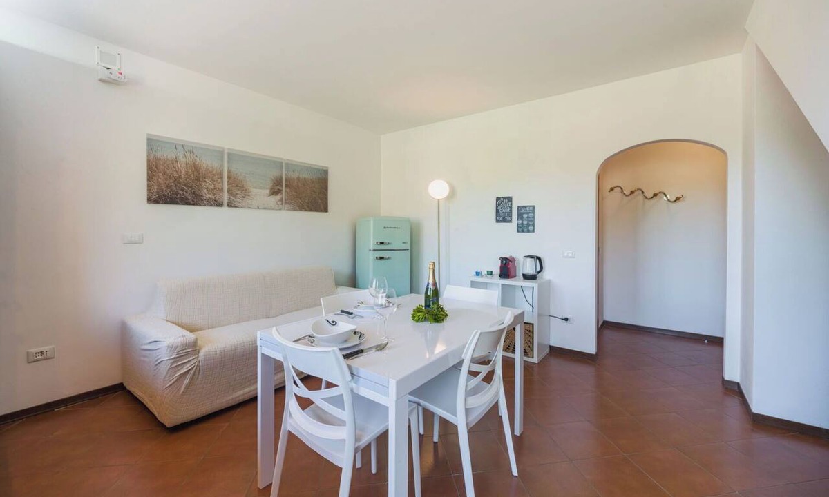 Pignone Apartment | Nice apartment for 4 guests with pool, WIFI, TV and terrace