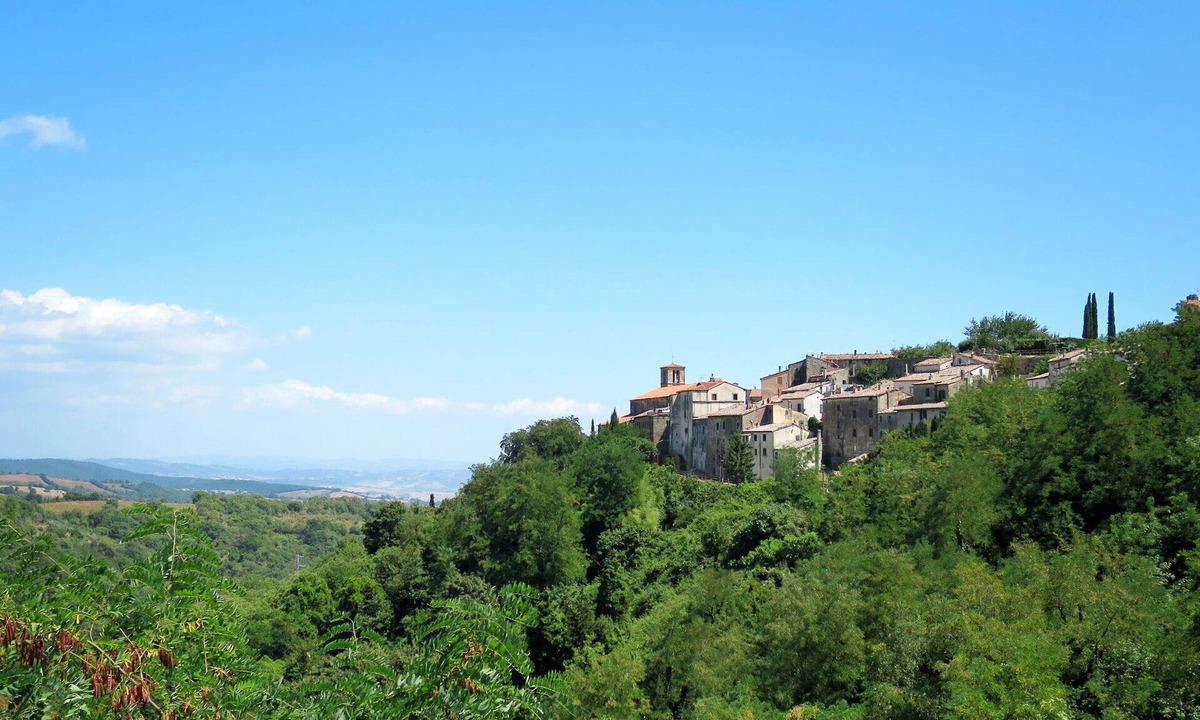 Scansano House | Nice apartment in villa for 4 people with WIFI, TV, patio and pets allowed
