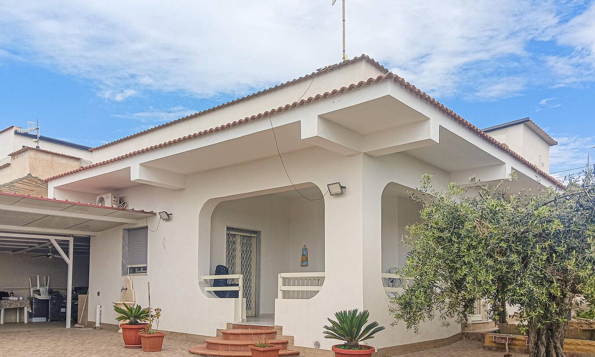 Borgo Bonsignore House | Nice home in Ribera with WiFi