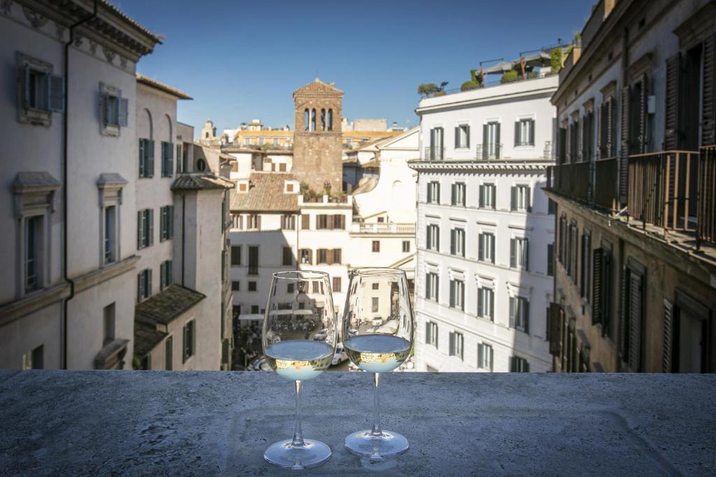 Rione VIII Sant'Eustachio Apartment | Pantheon Palazzo Nari Terrace #12