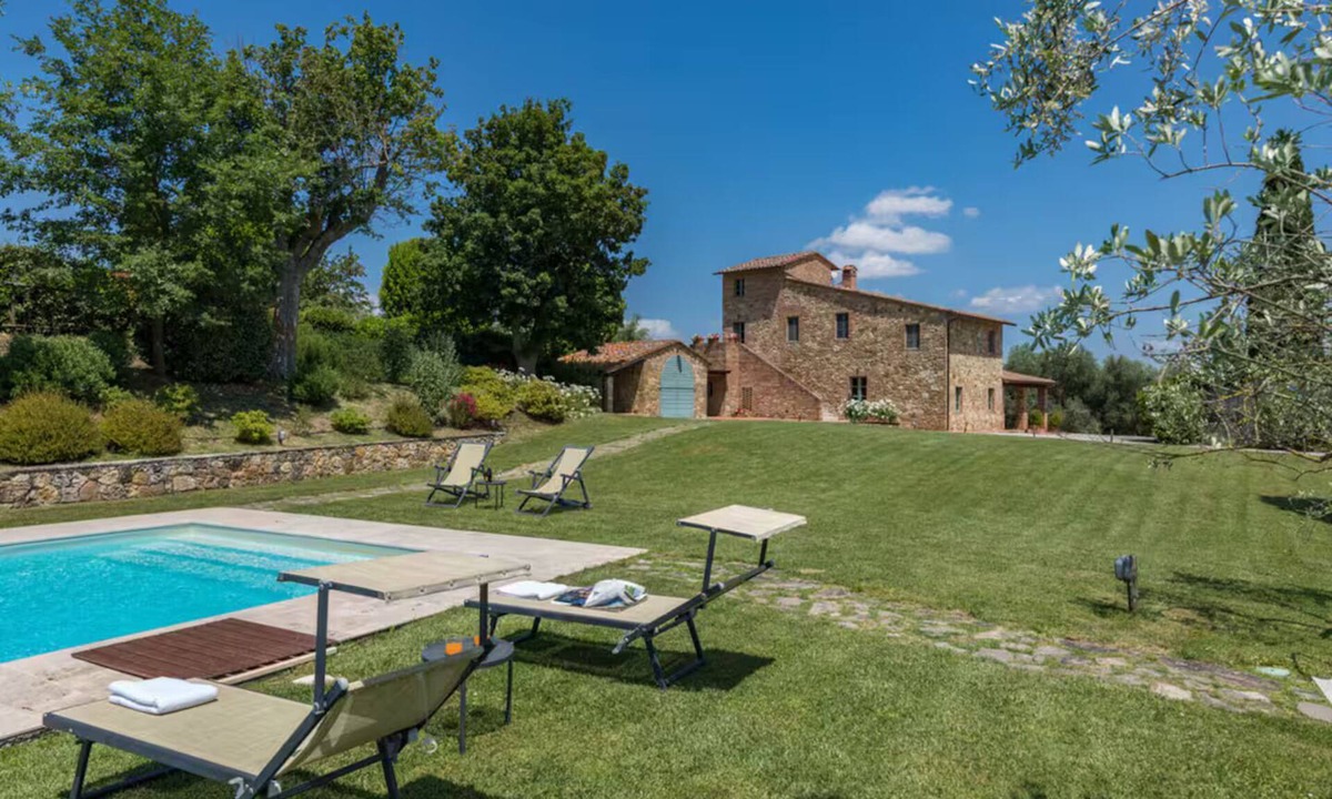 Montepulciano Villa | Podere Pisinano- Tuscan villa with swimming pool