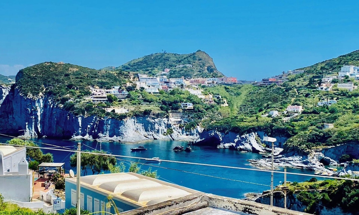 Le Forna Apartment | Ponzamania La Rondine