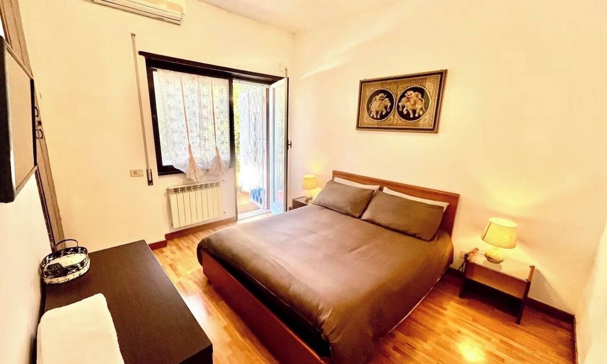 Zona LIV La Giustiniana Apartment | ⭐️⭐️⭐️⭐️ROME APARTMENT WIHT BALCONY AND PARKING ⭐️⭐️⭐️⭐️