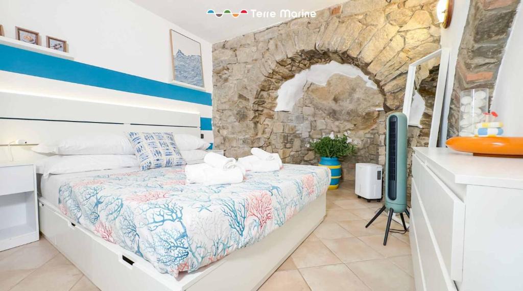 Volastra Apartment | Sky & Sea, Terre Marine