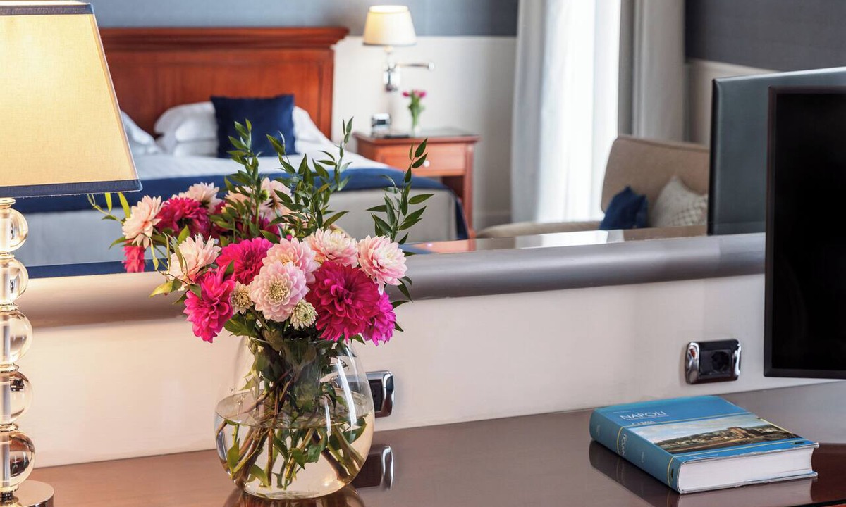 Naples City Centre Hotel | Starhotels Terminus