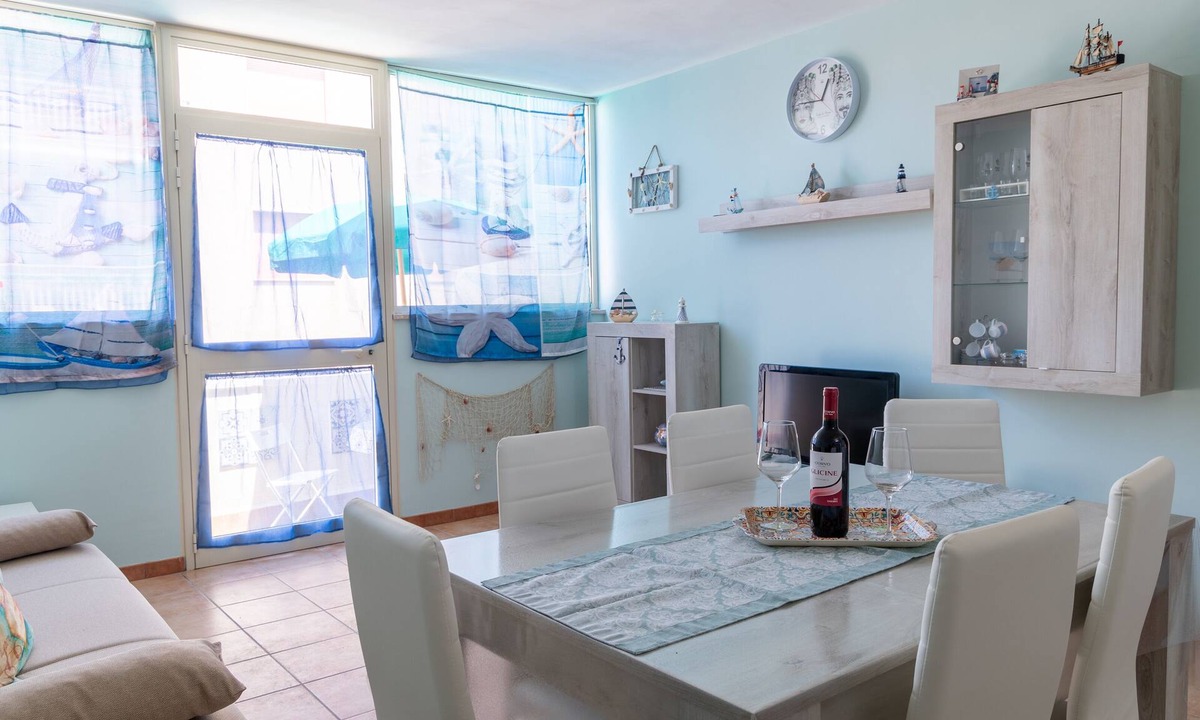 Trapani Apartment | Stella Marina apartment, vacation home in Trapani, a few steps from the sea