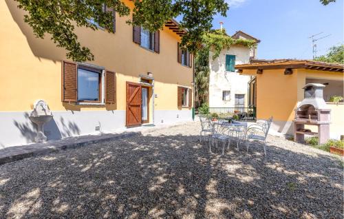 Montebonello House | Stunning Home In Case Lori